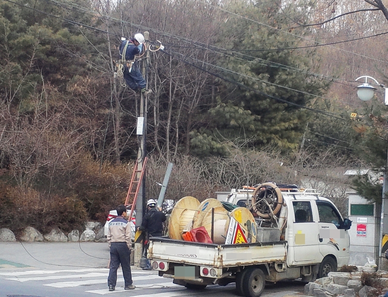 정부가 국가계약법령 개정을 통해 부당 원가산정의 피해를 막고 과징금 제도의 실효성을 높이기로 했다.