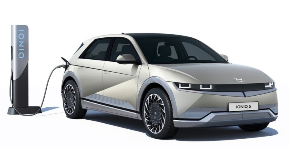 전기차의 차체를 얇은 두께로 강하게 만드는 기술인 '핫스탬핑'이 주목을 받고 있다. [사진=현대차그룹]