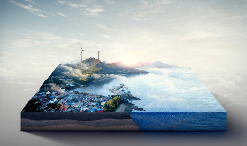 KT가 ICT 업계 최초로 지속 가능한 해양 환경 조성을 위한 UN의 자발적 공약 국제 친환경 인증제도에서 2년 연속 최우수 등급을 획득했다고 18일 밝혔다. [사진=클립아트코리아]