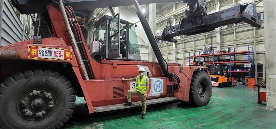 지게차 인근 안전사고 예방 장치. [사진=모빌리오]