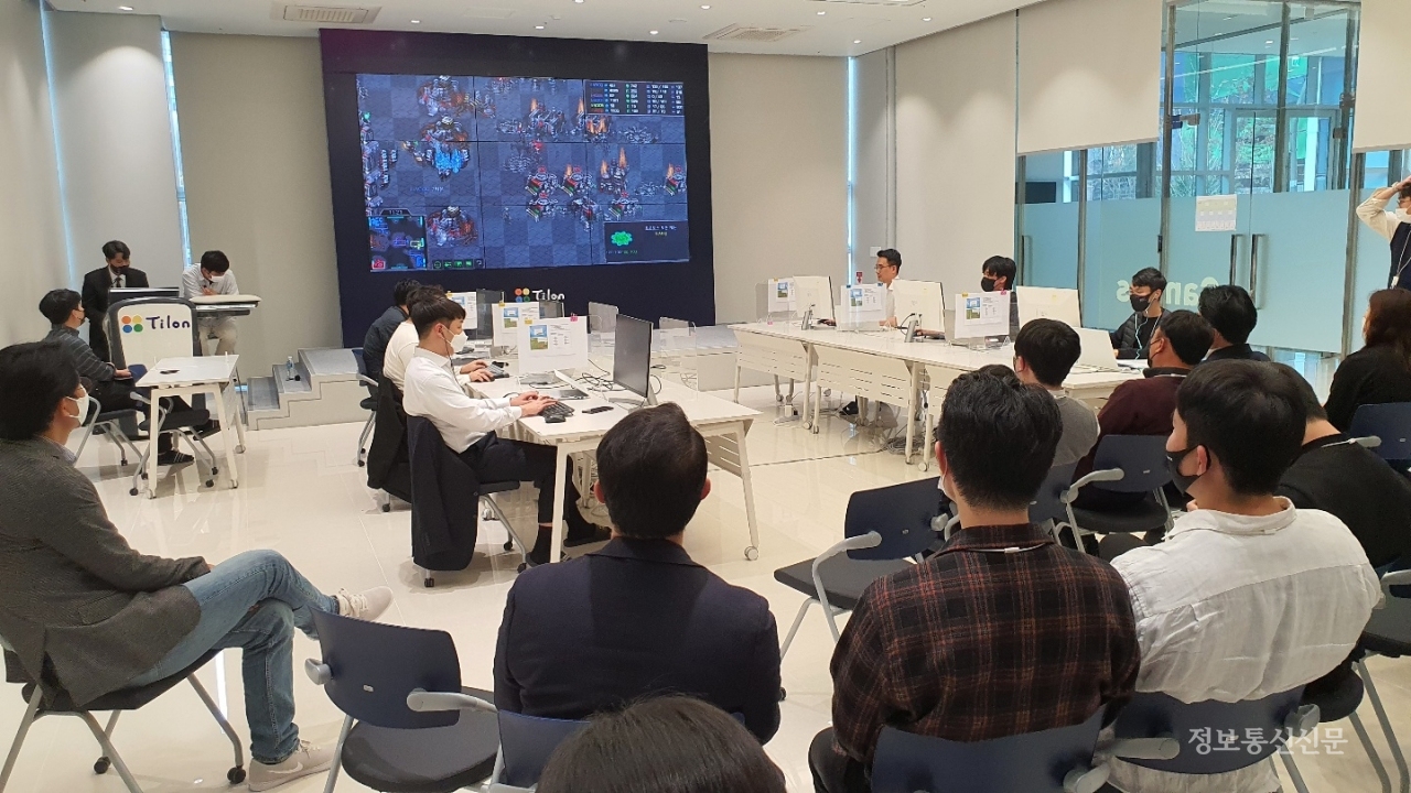 VDI 환경에서 진행된 스타크래프트 게임 대회. [사진=틸론]