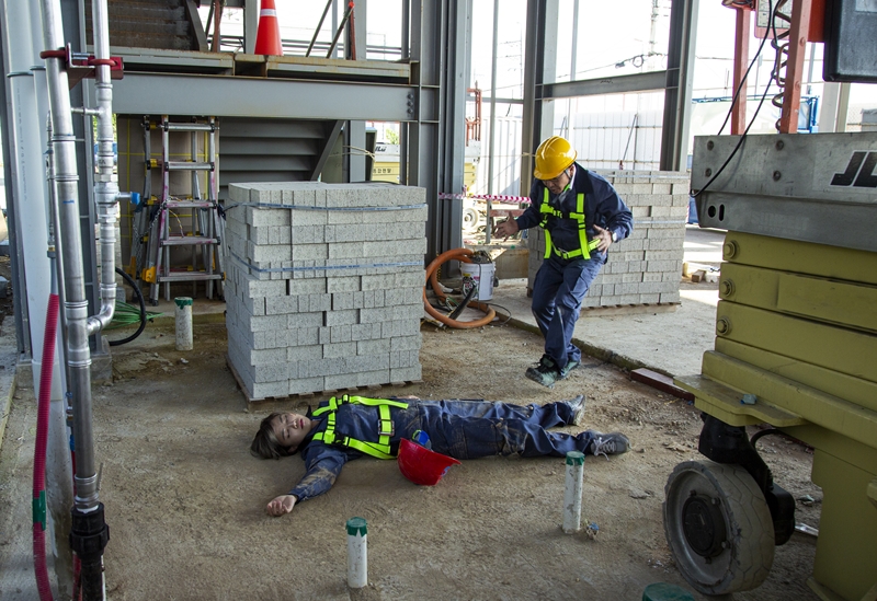 건산연은 중대재해처벌법의 본격적인 시행으로 사업주 처벌에 대한 위험이 커지면서 공사현장의 수를 인위적으로 조정할 수밖에 없을 것으로 내다봤다. [사진=클립아트코리아]