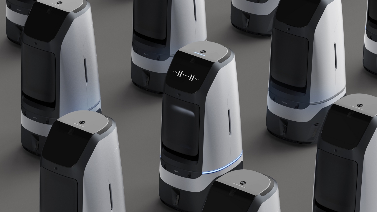 네이버 제2사옥 1784에서 이음5G로 클라우드와 연결돼 동작하는 로봇. [사진=네이버]