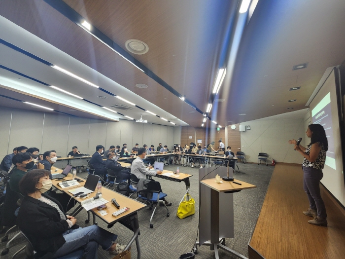 한국소프트웨어산업협회가 국내 SW 기업의 미국 진출을 돕기 위한 세미나를 28일 개최했다. [사진=KOSA]